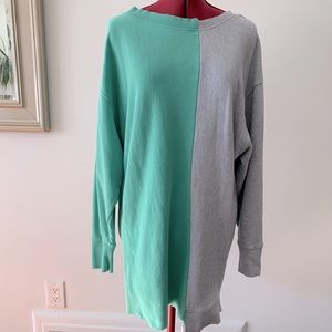 **HOST PICK** FREE PEOPLE TUNIC SWEATSHIRT